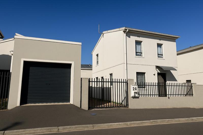 3 Bedroom Property for Sale in Rivergate Western Cape